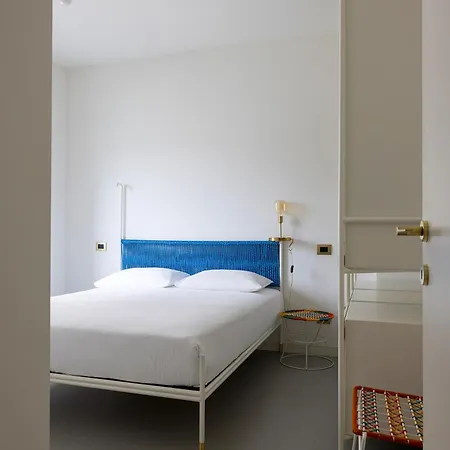 Casa Agrado - Atemporary Art Grado